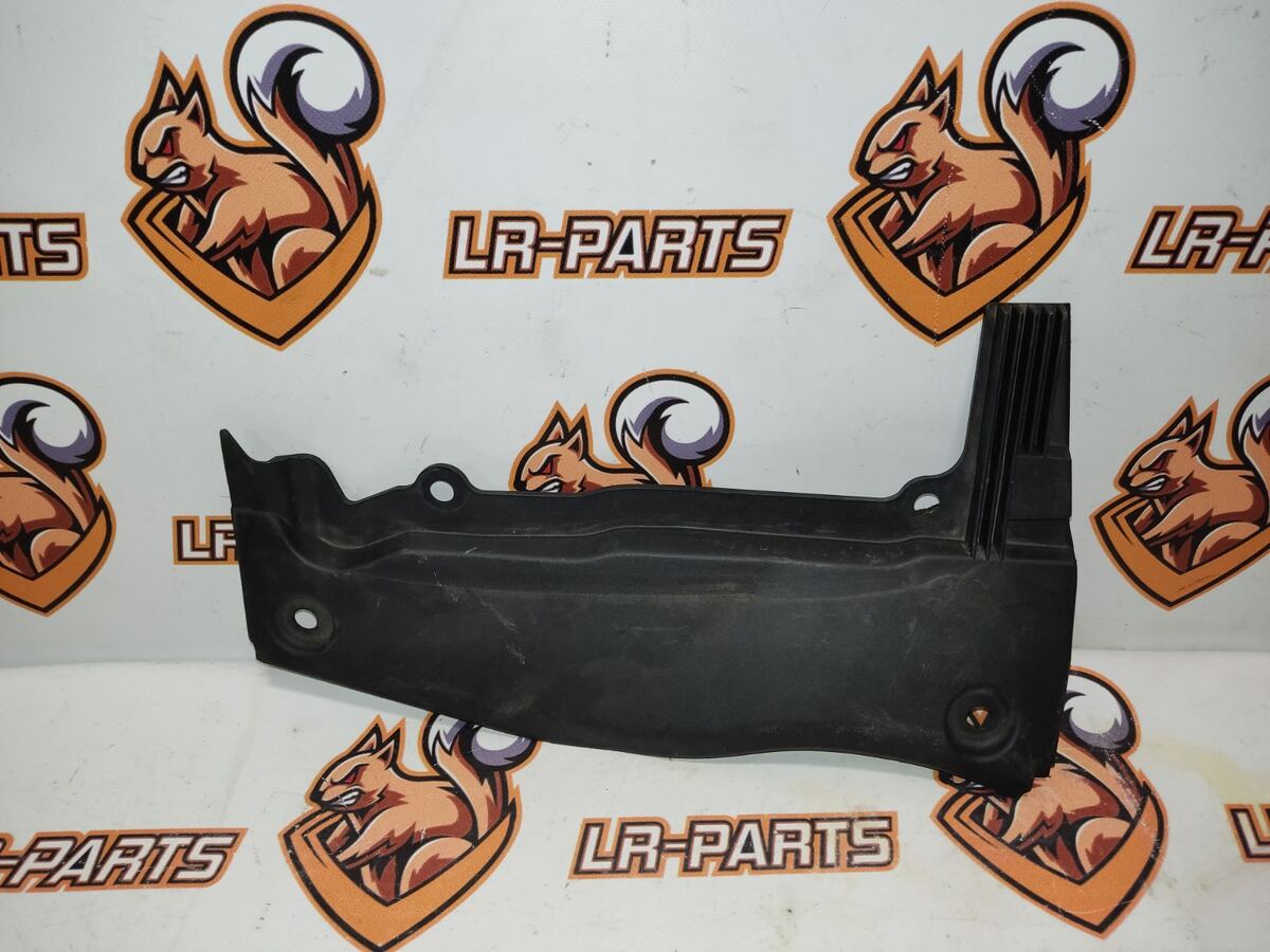 LR070507 Plastic cover under the hood right RANGE ROVER SPORT L494 13- Used